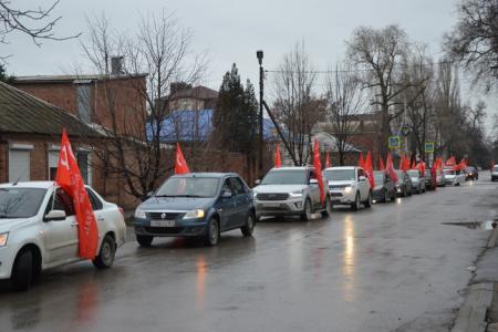 В Ростове-на-Дону прошел автопробег «Моя Родина – СССР!»