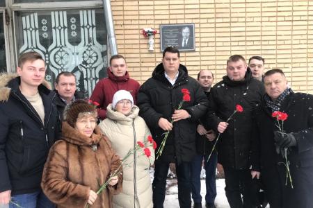 Коммунисты Тульской области почтили память народного Губернатора Тульской области В.А. Стародубцева