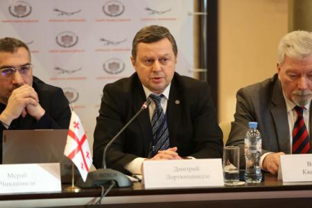 Леонид Калашников, Казбек Тайсаев и Владимир Исаков приняли участие в Российско-Грузинском форуме