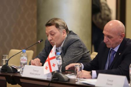 Леонид Калашников, Казбек Тайсаев и Владимир Исаков приняли участие в Российско-Грузинском форуме