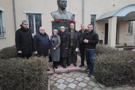 Казбек Тайсаев, Сергей Левченко, Ольга Ефимова совместно с делегацией от Государственной Думы прибыли в Луганскую Народную Республику