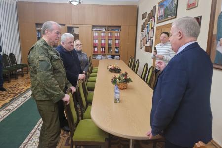 Рабочая поездка делегации КПРФ во главе с Казбеком Тайсаевым, Сергеем Левченко, Ольгой Ефимовой в ДНР