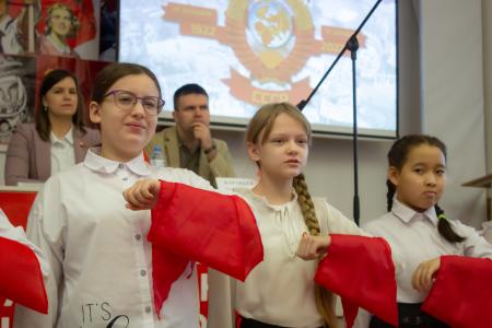Мария Дробот приняла участие в торжественном Пленуме Пермского Крайкома КПРФ