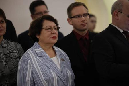 В Мосгордуме по инициативе депутатов КПРФ прошла выставка, посвящённая 150-летию главного педагогического ВУЗа страны МПГУ