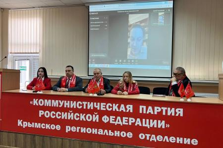 Лидер крымских коммунистов Сергей Богатыренко: "Весь мир, изучив уникальный опыт СССР, взял для себя лучшее!"