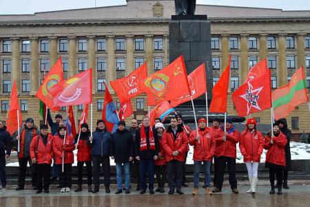 Навстречу 100-летию СССР. Акция пензенских коммунистов