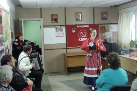 Саратовская область. При участии КПРФ проведено торжественное собрание, посвященное 100-летию СССР