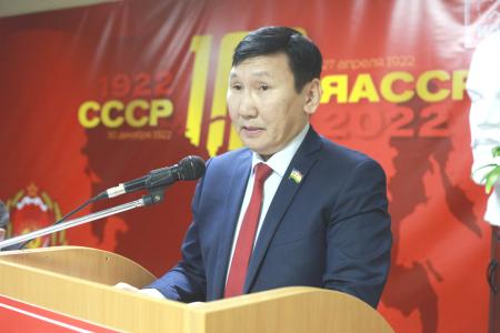 Информационное сообщение о VI (ноябрьском) пленуме Якутского рескома КПРФ