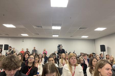 Депутат Государственной Думы Ирина Филатова приняла участие в II Конгрессе молодых ученых, проходившем 1–3 декабря 2022 года в Федеральном Парке науки и искусства «Сириус» в Сочи