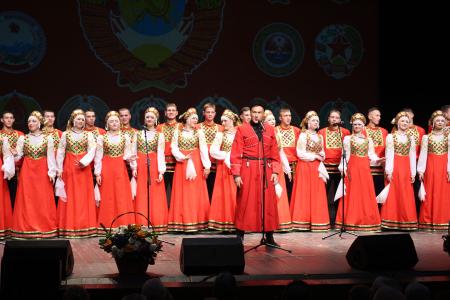 В Воронеже состоялись торжественное собрание и концерт в честь 100-летия образования СССР
