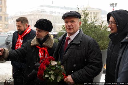 Состоялся рабочий визит лидера КПРФ Геннадия Зюганова в город Ленинград / Санкт-Петербург