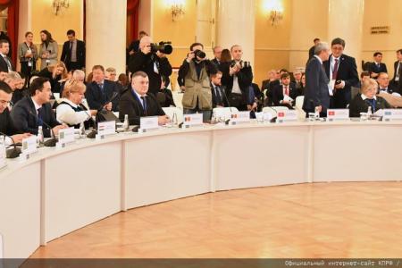 Г.А. Зюганов выступил на международной конференции «Роль взаимодействия фракций политических партий и блоков в межпарламентском сотрудничестве стран СНГ»