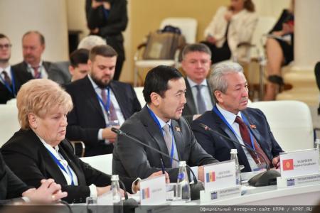 Г.А. Зюганов выступил на международной конференции «Роль взаимодействия фракций политических партий и блоков в межпарламентском сотрудничестве стран СНГ»