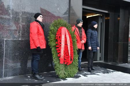 В Москве прошла торжественная акция, посвященная 143-й годовщине со Дня рождения И.В. Сталина