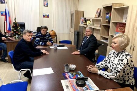 Анатолий Локоть посетил отремонтированную школу в Беловодском районе ЛНР