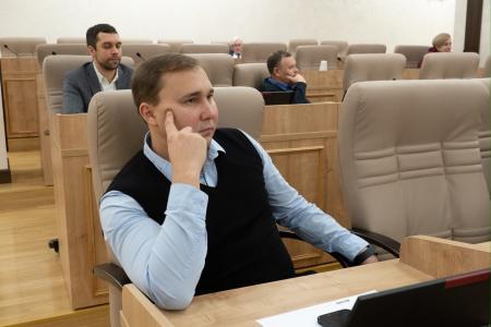 В Екатеринбурге депутат КПРФ добился выделения средств на реставрацию парка