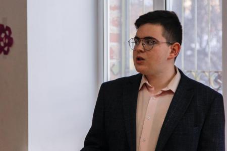 Свердловские комсомольцы выступили перед школьниками в рамках семинара по профориентации