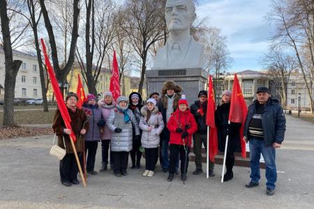Коммунисты Самарской области присоединились к Всероссийскому патриотическому автопробегу, посвященному 100-летию образования СССР