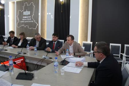 Липецкая область. КПРФ на круглом столе обсудила проект нового избирательного кодекса