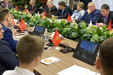 Нижегородская область. КПРФ провела в Дзержинске круглый стол, посвященный 100-летию СССР