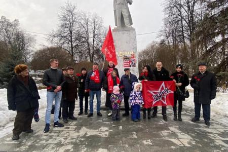 Подмосковные коммунисты почтили память Вождя мирового пролетариата