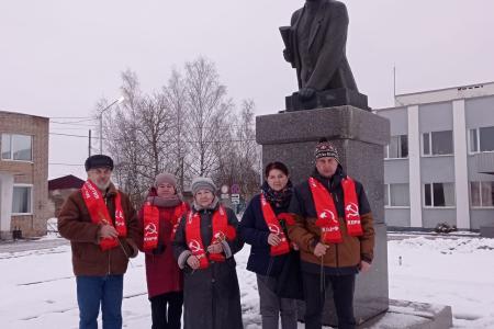 В Новгородской области почтили память Владимира Ильича Ленина