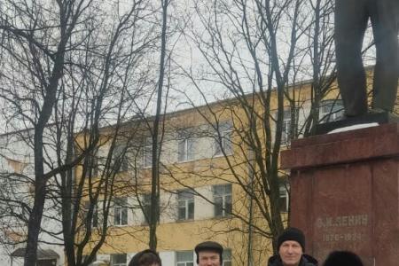 В Новгородской области почтили память Владимира Ильича Ленина