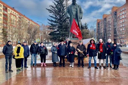 Подмосковные коммунисты: Работать на благо народа, на благо Родины