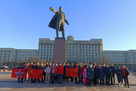 Коммунисты Ленинграда провели ряд акций в память о В.И. Ленине