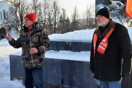 В Иванове почтили память жертв «Кровавого воскресенья»