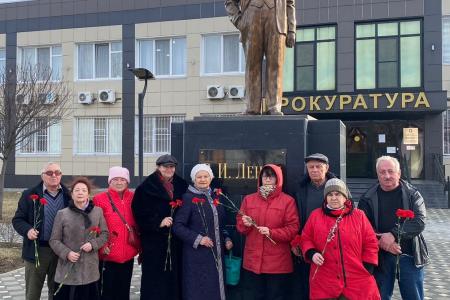 Краснодарский край. Коммунисты и представители других лево-патриотических сил почтили память В.И. Ленина