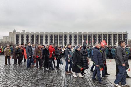 Слава тебе, город-герой Ленинград!