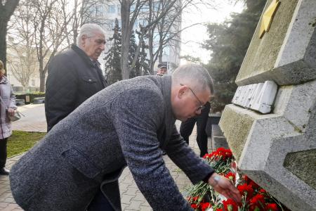 В Севастополе коммунисты провели мероприятия, посвящённые окончательному снятию блокады Ленинграда
