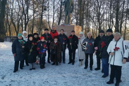 Коммунисты Ленинграда провели ряд акций в память о В.И. Ленине