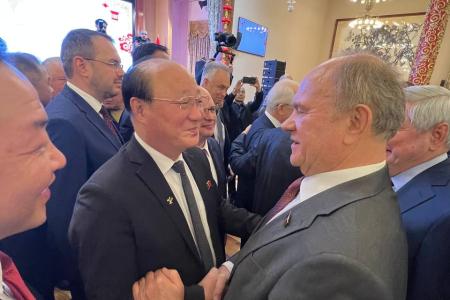 Делегация КПРФ во главе с Г.А. Зюгановым посетила Праздник весны в посольстве КНР