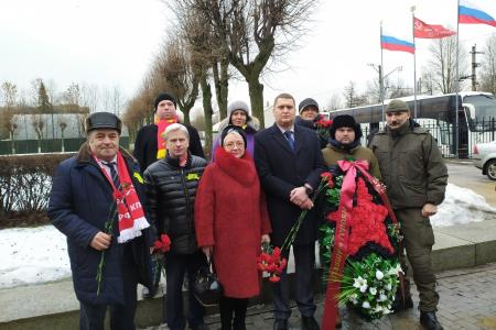 Слава тебе, город-герой Ленинград!