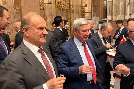 Делегация КПРФ во главе с Г.А. Зюгановым посетила Праздник весны в посольстве КНР