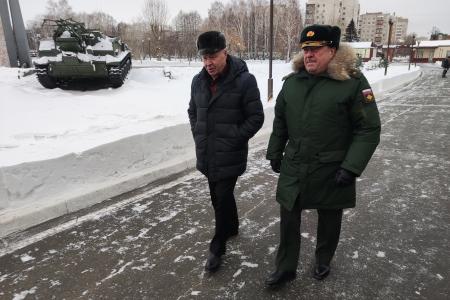 Виктор Соболев посетил Тюменское высшее военно-инженерное командное училище