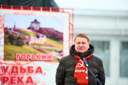 Коммунисты предложили увековечить память Сталинградской битвы в Нижнем Новгороде