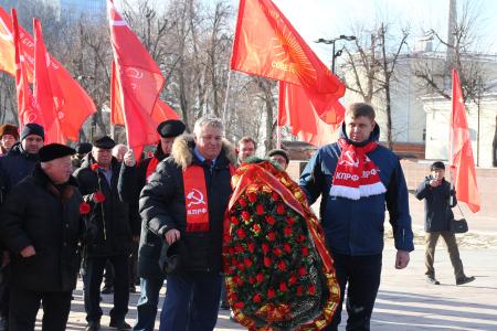 Воронежские коммунисты провели памятную акцию в честь 80-летия освобождения города от немецко-фашистских захватчиков