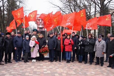 Лидер ставропольских коммунистов Виктор Гончаров: Учение Ленина актуально сегодня как никогда!