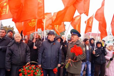Лидер ставропольских коммунистов Виктор Гончаров: Мы знаем – русский солдат не подведёт!