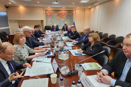 Казбек Тайсаев провёл Круглый стол в Госдуме
