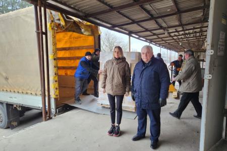 Казбек Тайсаев и Яна Лантратова в составе делегации  Государственной Думы прибыли в ДНР