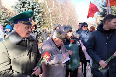 Лидер ставропольских коммунистов Виктор Гончаров: 21 день упорной битвы завершился полной победой Красной армии!