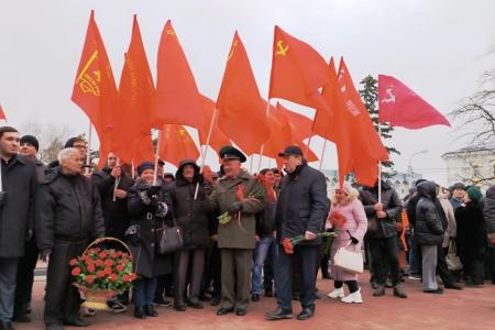 Лидер ставропольских коммунистов Виктор Гончаров: Мы знаем – русский солдат не подведёт!