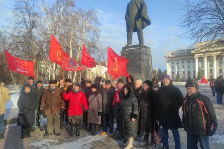 Тюменские коммунисты почтили память В.И. Ленина