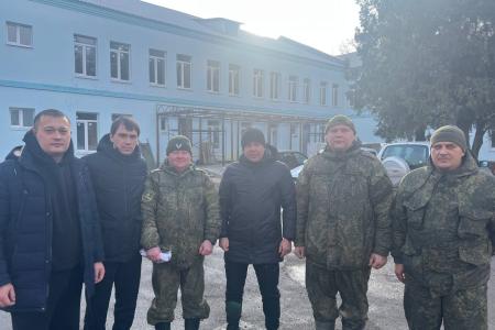 Сенатор Айрат Гибатдинов прибыл на Донбасс