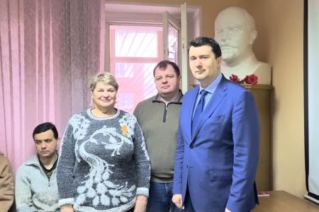 Тверская область. Депутат-коммунист Олег Лебедев рассказал о своей работе и провёл приём избирателей