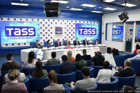 Г.А. Зюганов провел пресс-конференцию в ИА ТАСС